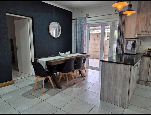 4 BEDROOM HOUSE FOR SALE IN BRACKENHURST